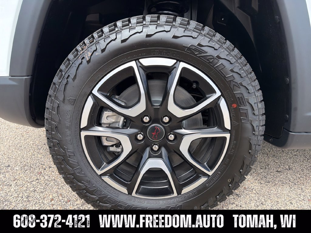 New 2026 Jeep Compass Trailhawk AWD/4WD image 13