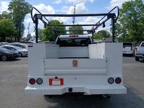Used 2022 Chevrolet Silverado 2500 W/T w/ WT Convenience Package RWD image 7