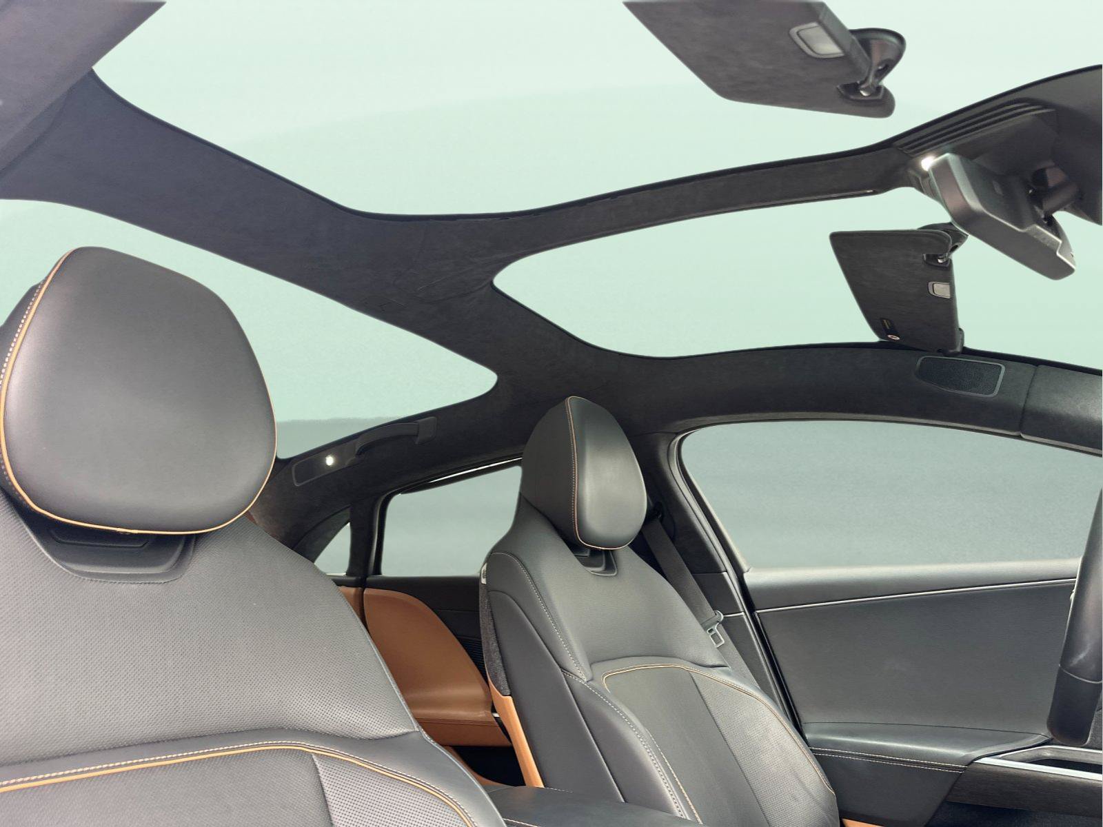 Used 2023 Lucid Air Touring AWD/4WD image 16