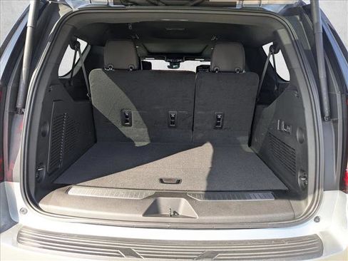 Used 2024 GMC Yukon XL Denali Ultimate image 6