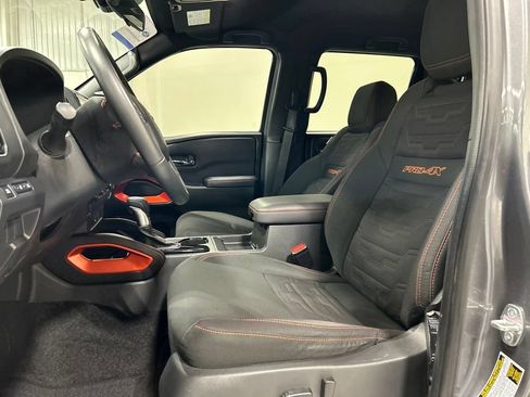 Used 2023 Nissan Frontier PRO-4X w/ Technology Package AWD/4WD image 11