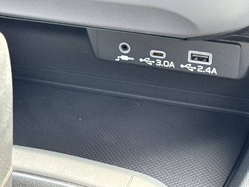 New 2026 Subaru Crosstrek 2.0i Premium AWD/4WD image 9