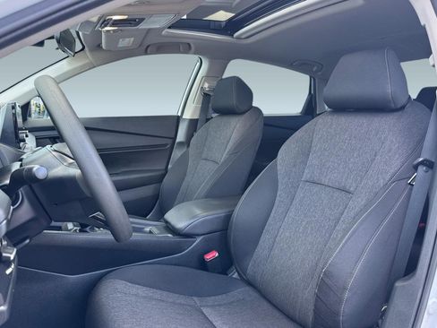 Certified 2024 Honda Accord EX image 5