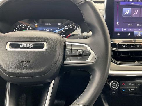 Used 2024 Jeep Compass Limited AWD/4WD image 21