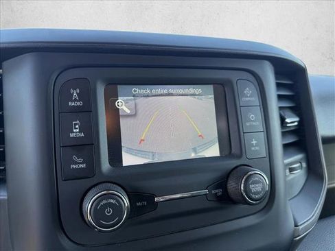 Used 2019 RAM 1500 Tradesman AWD/4WD image 18