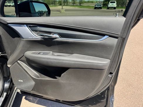 Used 2024 Cadillac XT6 Sport w/ LPO, Floor Liner Package AWD/4WD image 24