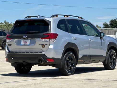Used 2023 Subaru Forester Wilderness w/ Wilderness Package AWD/4WD image 3