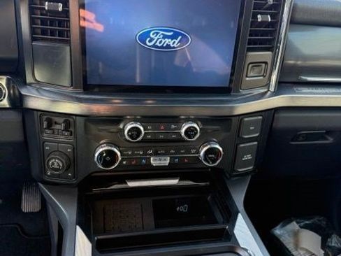 Used 2025 Ford F350 Lariat w/ Tremor Off-Road Package AWD/4WD image 15