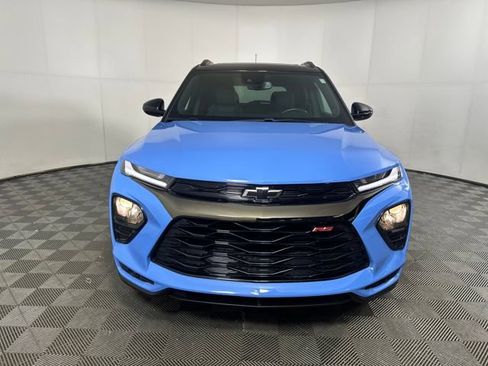 Used 2023 Chevrolet TrailBlazer RS w/ Sun and Liftgate Package image 8