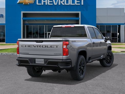 New 2026 Chevrolet Silverado 2500 Custom w/ Custom Value Package AWD/4WD image 4