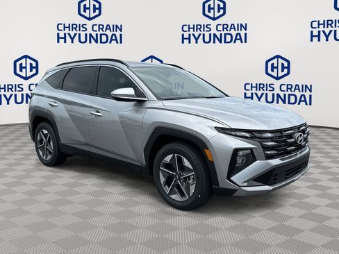 Certified 2025 Hyundai Tucson SEL image 1