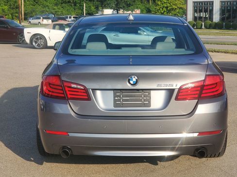 Used 2011 BMW 535i xDrive Sedan image 4