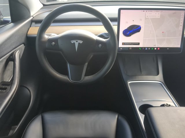 Used 2022 Tesla Model Y Long Range AWD/4WD image 15