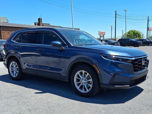 Used 2025 Honda CR-V EX-L image 3