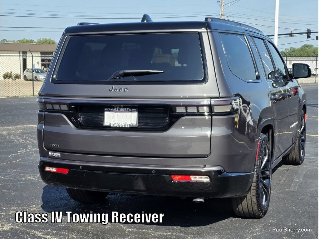 Used 2026 Jeep Grand Wagoneer Summit AWD/4WD image 17