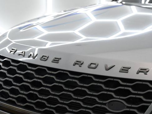 Used 2020 Land Rover Range Rover Velar R-Dynamic S AWD/4WD image 9
