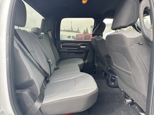 Used 2024 RAM 3500 Big Horn AWD/4WD image 14