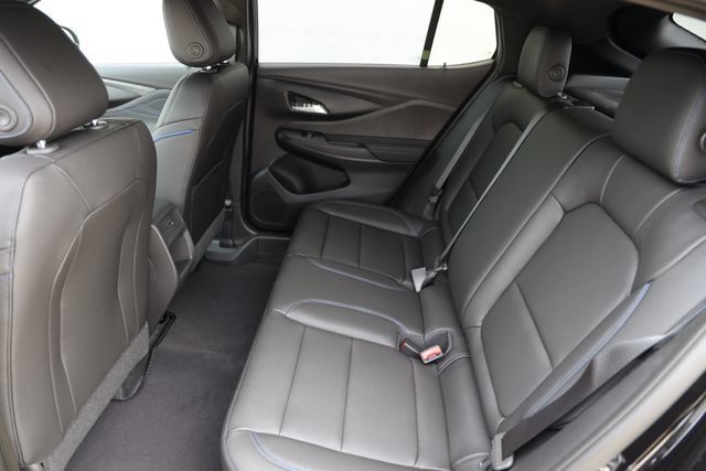 New 2026 Buick Envista Sport Touring w/ Convenience I Package FWD image 13