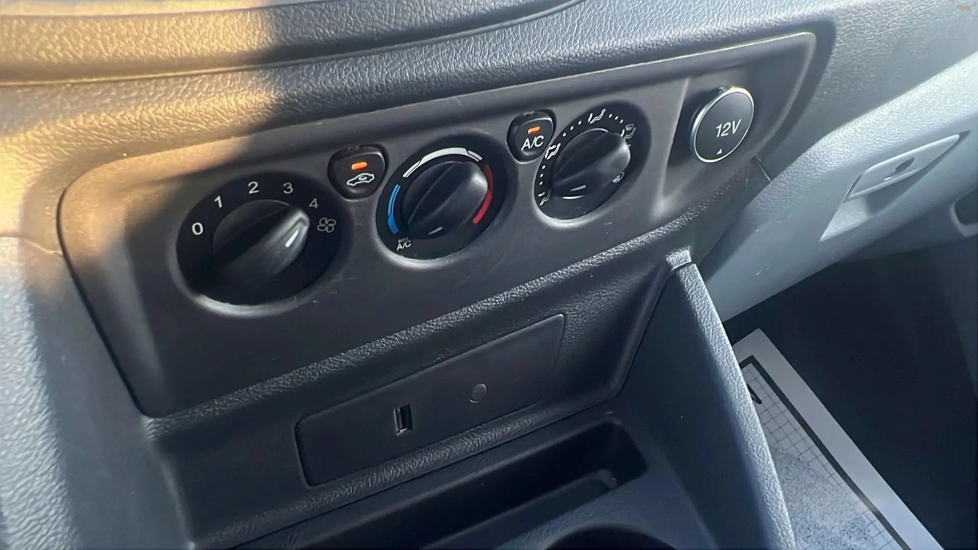 Used 2019 Ford Transit 350 XL RWD image 13