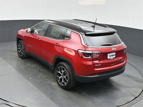 New 2026 Jeep Compass Limited image 32