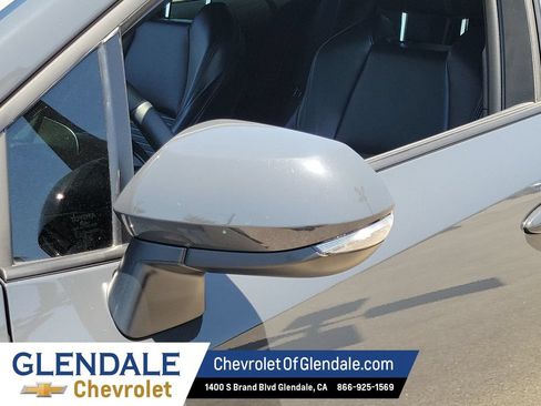 Used 2026 Toyota Corolla XSE FWD image 19