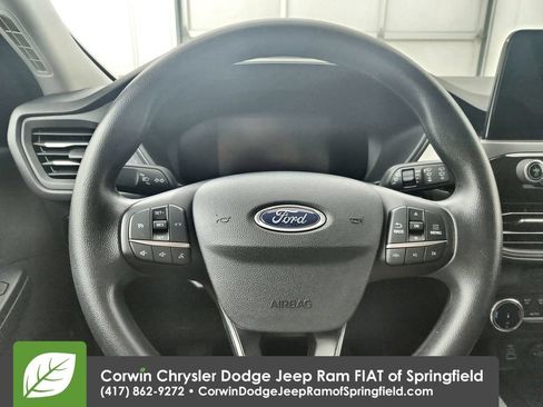 Used 2025 Ford Escape Active AWD/4WD image 21