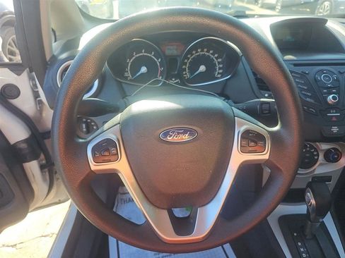 Used 2017 Ford Fiesta SE FWD image 10
