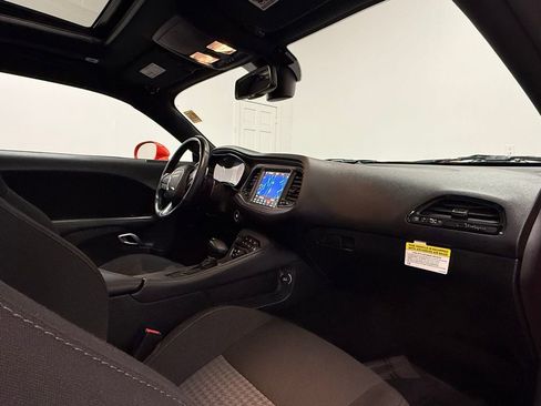 Used 2023 Dodge Challenger R/T w/ Blacktop Package image 17