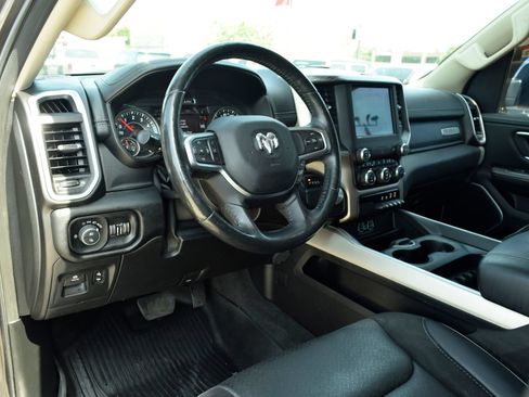 Used 2020 RAM 1500 Laramie RWD image 13