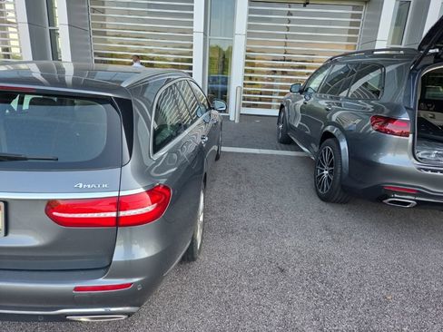 Used 2018 Mercedes-Benz E 400 4MATIC Wagon image 8