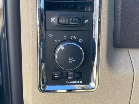 Used 2018 RAM 3500 Laramie AWD/4WD image 20