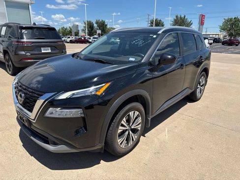 Used 2023 Nissan Rogue SV w/ SV Premium B Package AWD/4WD image 2