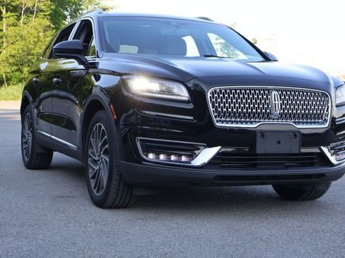 Used 2020 Lincoln Nautilus Reserve AWD/4WD image 9