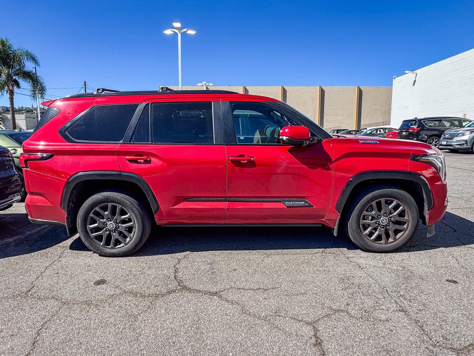 Used 2024 Toyota Sequoia Platinum AWD/4WD image 10