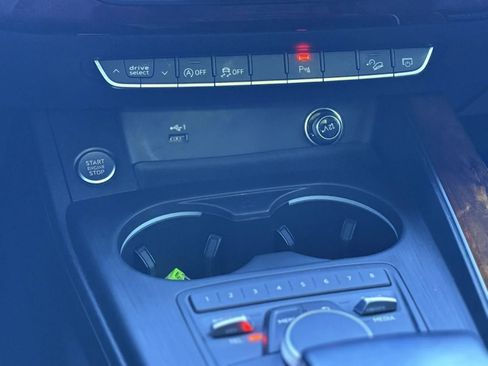 Used 2018 Audi A4 2.0T allroad Premium Plus w/ Premium Plus Package image 34