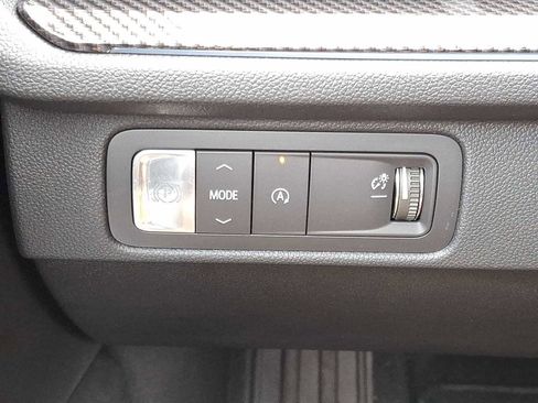 New 2026 Chevrolet Traverse High Country image 18