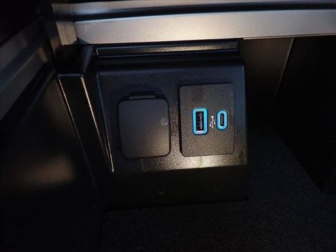 Used 2023 Ford Explorer ST w/ Equipment Group 401A AWD/4WD image 22