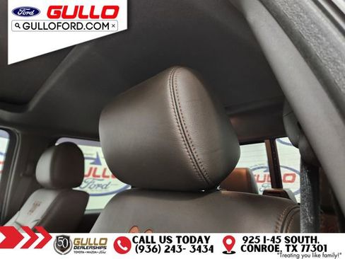 Used 2015 Ford F250 King Ranch image 17