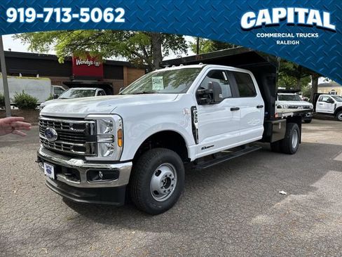 New 2026 Ford F350 XL w/ XL Chrome Package image 4