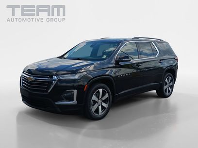 Used 2023 Chevrolet Traverse LT w/ LT Premium Package