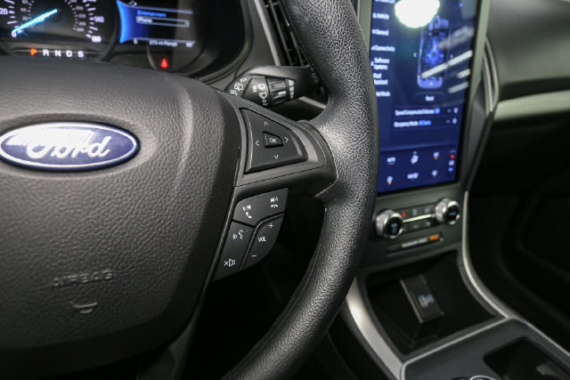 Used 2023 Ford Edge SE w/ Black Appearance Package AWD/4WD image 27