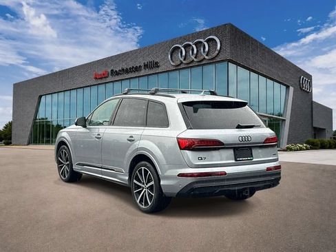 Used 2023 Audi Q7 3.0T Premium Plus w/ Premium Plus Package AWD/4WD image 4