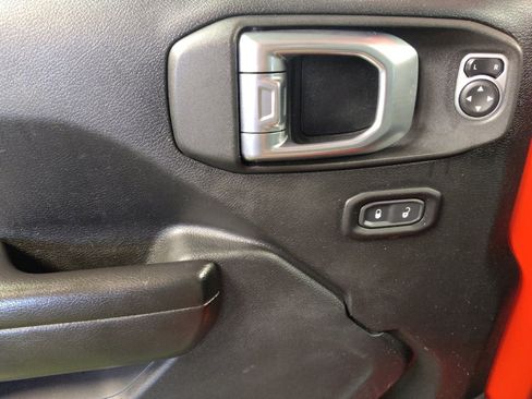Used 2020 Jeep Wrangler Unlimited Sport S AWD/4WD image 27