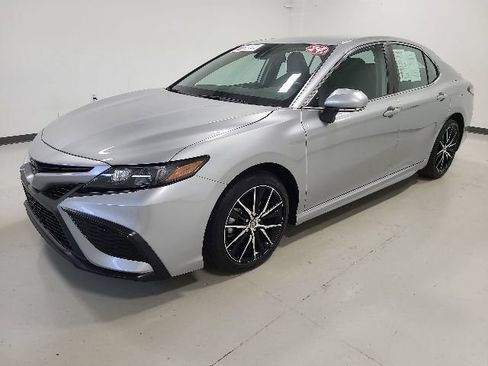 Certified 2024 Toyota Camry SE FWD image 8