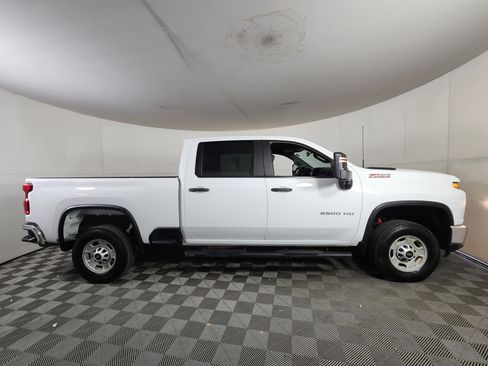 Used 2023 Chevrolet Silverado 2500 W/T w/ WT Convenience Package image 8