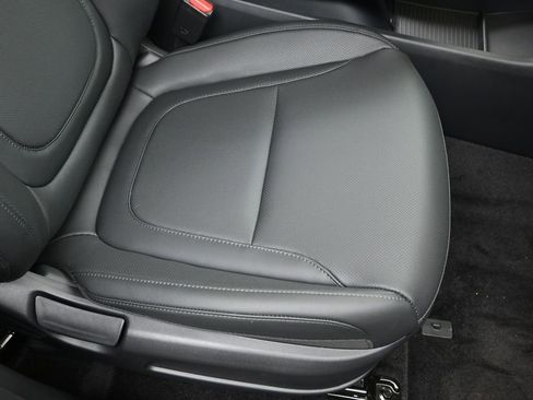 Used 2025 Hyundai Tucson SEL image 12