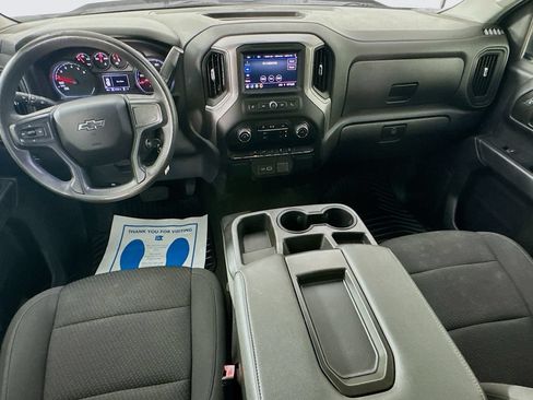 Used 2022 Chevrolet Silverado 1500 Custom Trail Boss AWD/4WD image 25
