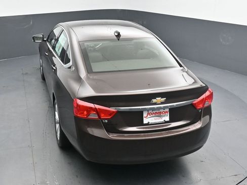 Used 2015 Chevrolet Impala LT w/ Convenience Package image 31