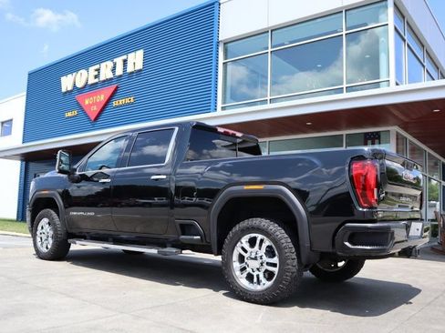 Used 2022 GMC Sierra 2500 Denali AWD/4WD image 5