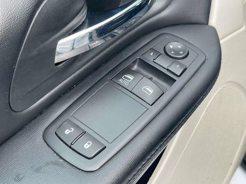 Used 2016 Dodge Grand Caravan SE w/ Quick Order Package 29E SE image 24